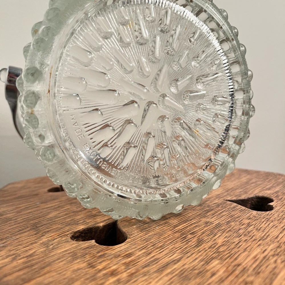 Elegant Glass Ice Bucket with Silver Handle - Picture 5 of 6